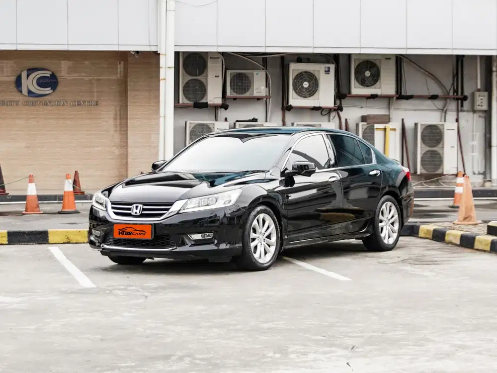 Honda Accord 2.4 VTIL Matic 2013 pakai 2014 Hitam  genap