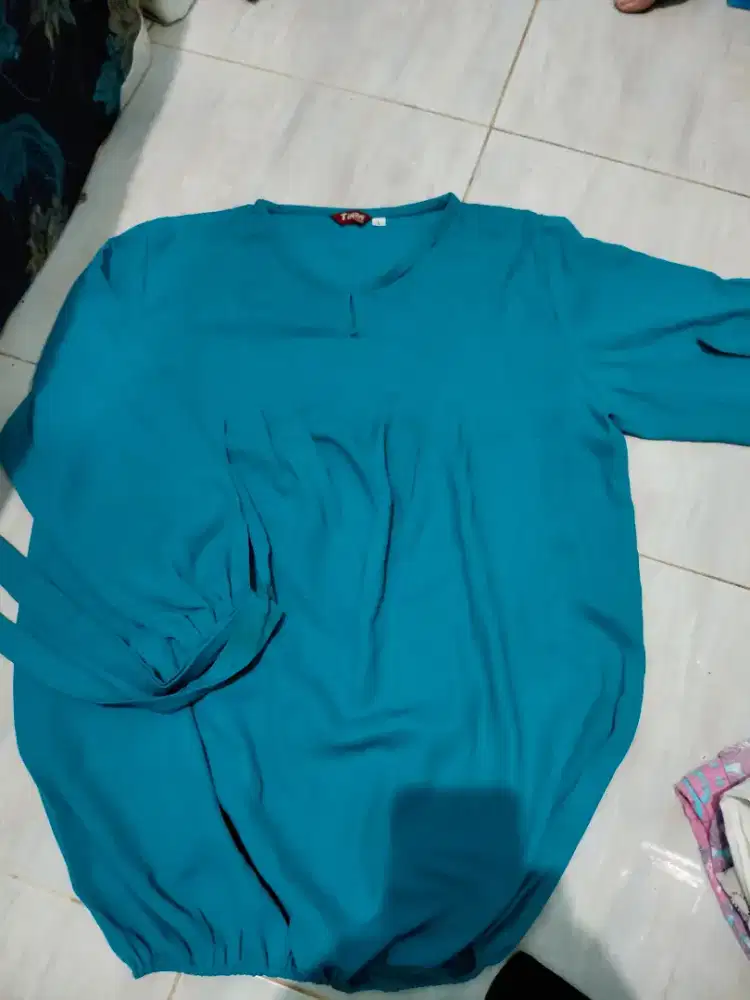 Preloved Pribadi Wanita – Layak Pakai – Murah