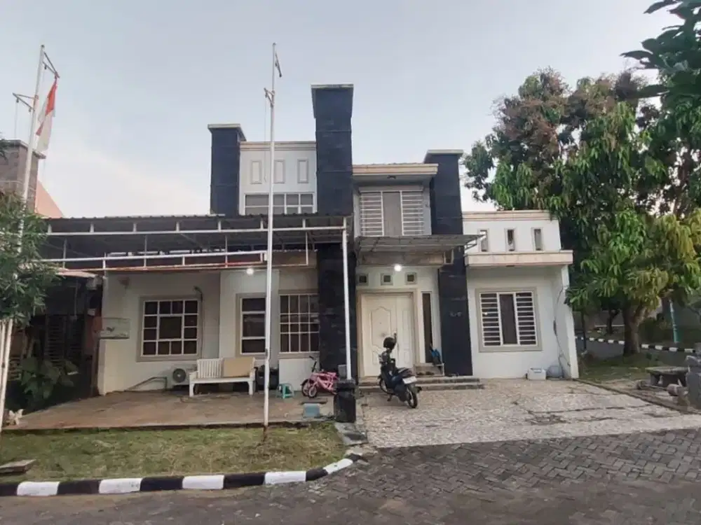 Dijual Rumah Dalam Kawasan Elit Di Jl. Seruni Greenwood Semarang