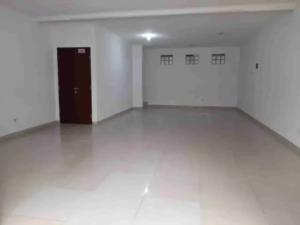 Dijual/Disewa Ruko 2 Lantai Cocok Untuk Kantor/ Gudang /Usaha