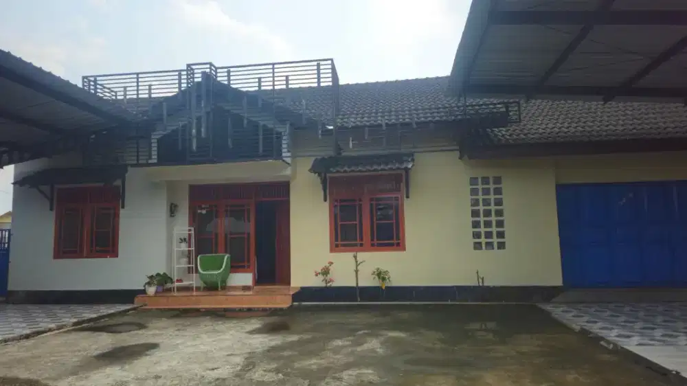 Dijual rumah sangat strategis ,bisa buat dijadikan vila, nego