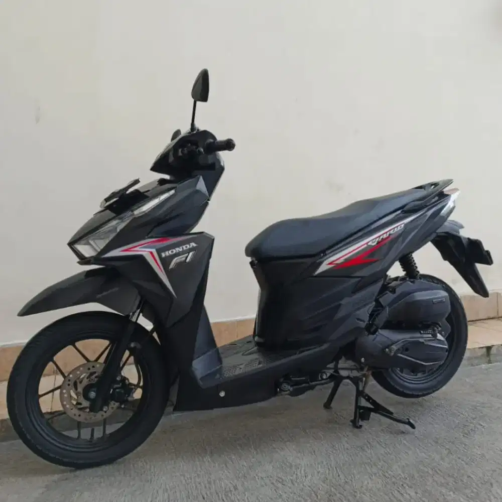 HONDA VARIO 125 CBS LED TAHUN 2016 CASH / KREDIT MURAH DP MULAI 800 RB