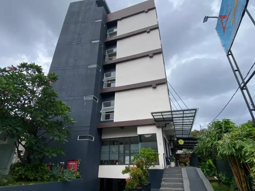 Dijual cepat hotel aktif bintang 3 di Matraman Jakarta Timur