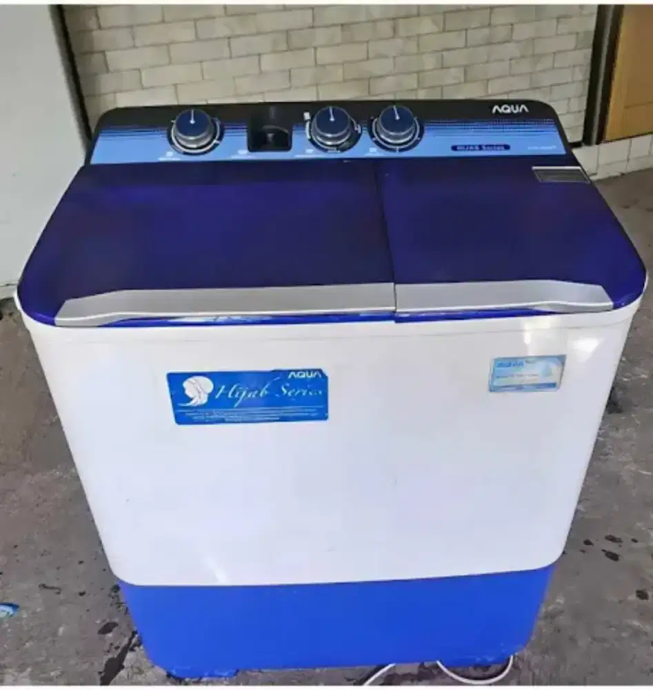 Mesin cuci baju kaos celana baru sbya