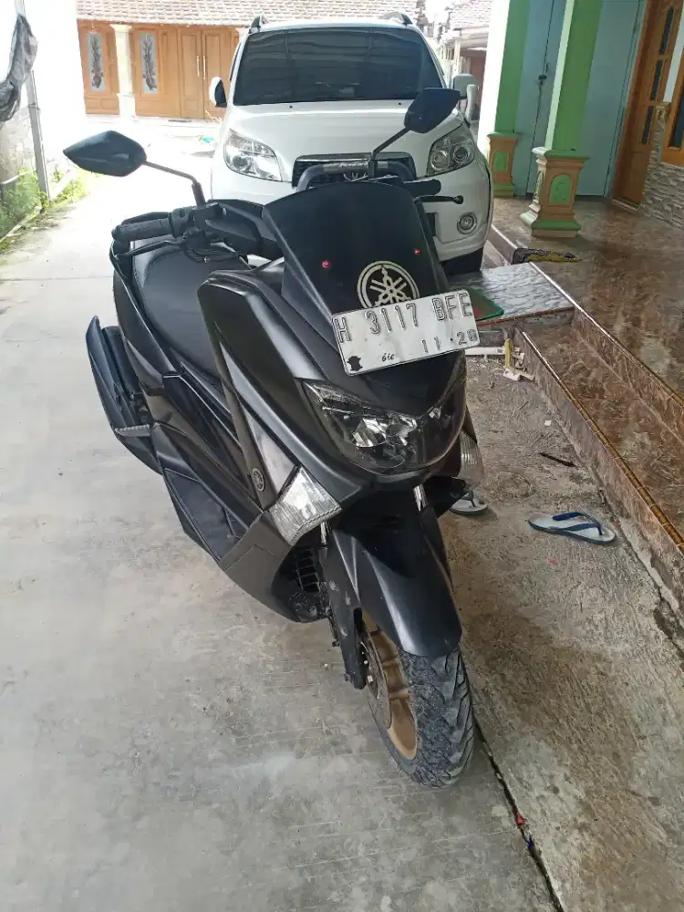 Yamaha nmax , 2018 demak