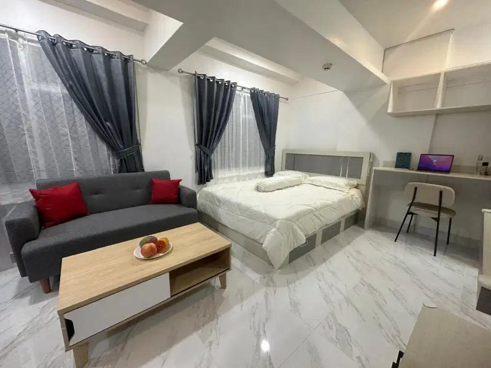 Studio Apartemen Elegan dengan View Menawan