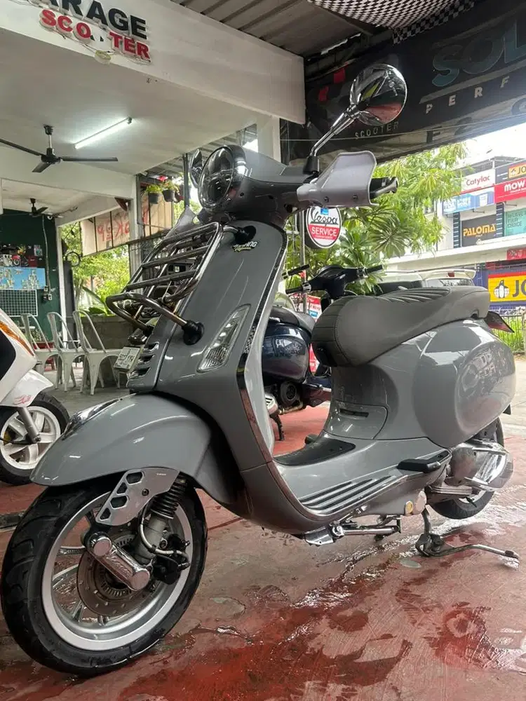 Vespa Primavera 2023 Abs