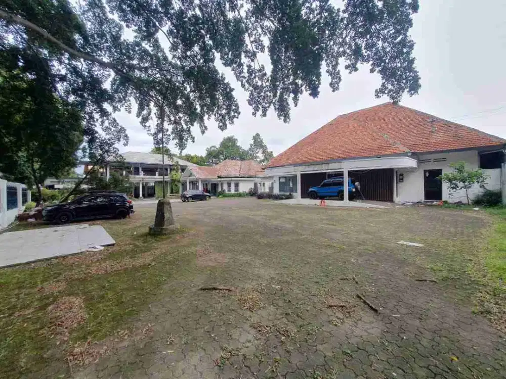 ruang usaha strategis pinggir jalan ahmad yani termurah