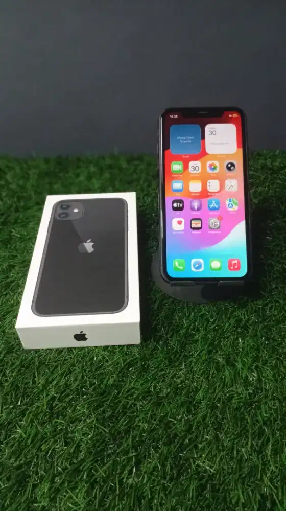 IPhone 11 64GB iBox Mulus