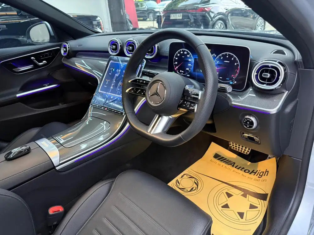 DP10% [Km4.000] C300 AMG 2023 Silver Reg 2024 #AUTOHIGH