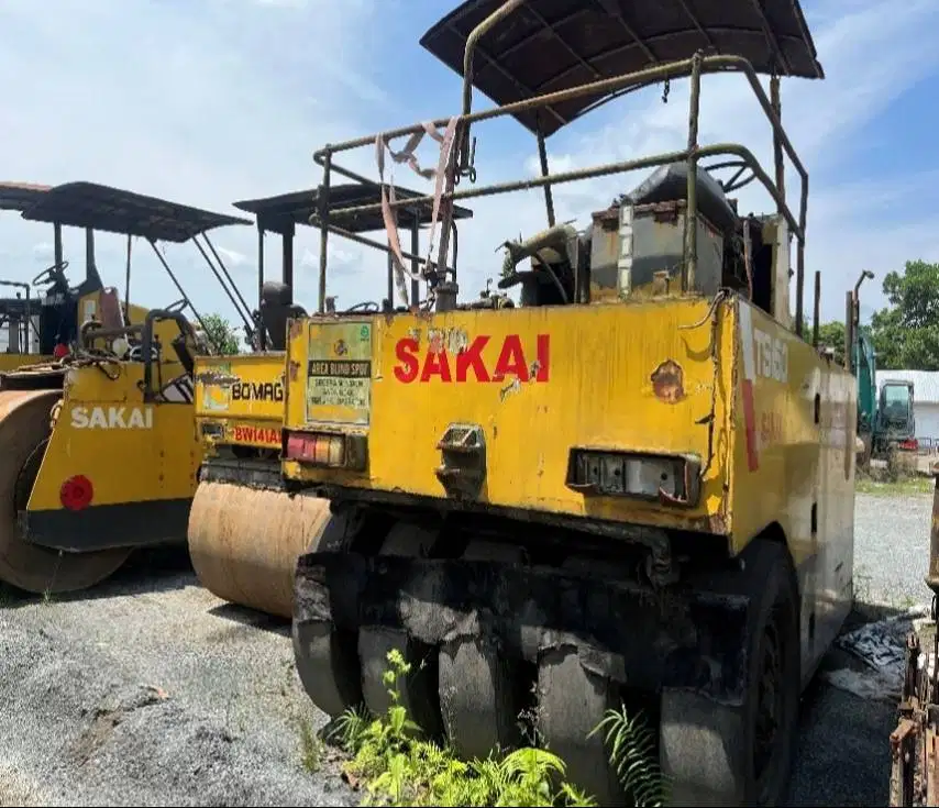 Pneumatic Tire Roller (PTR) Sakai