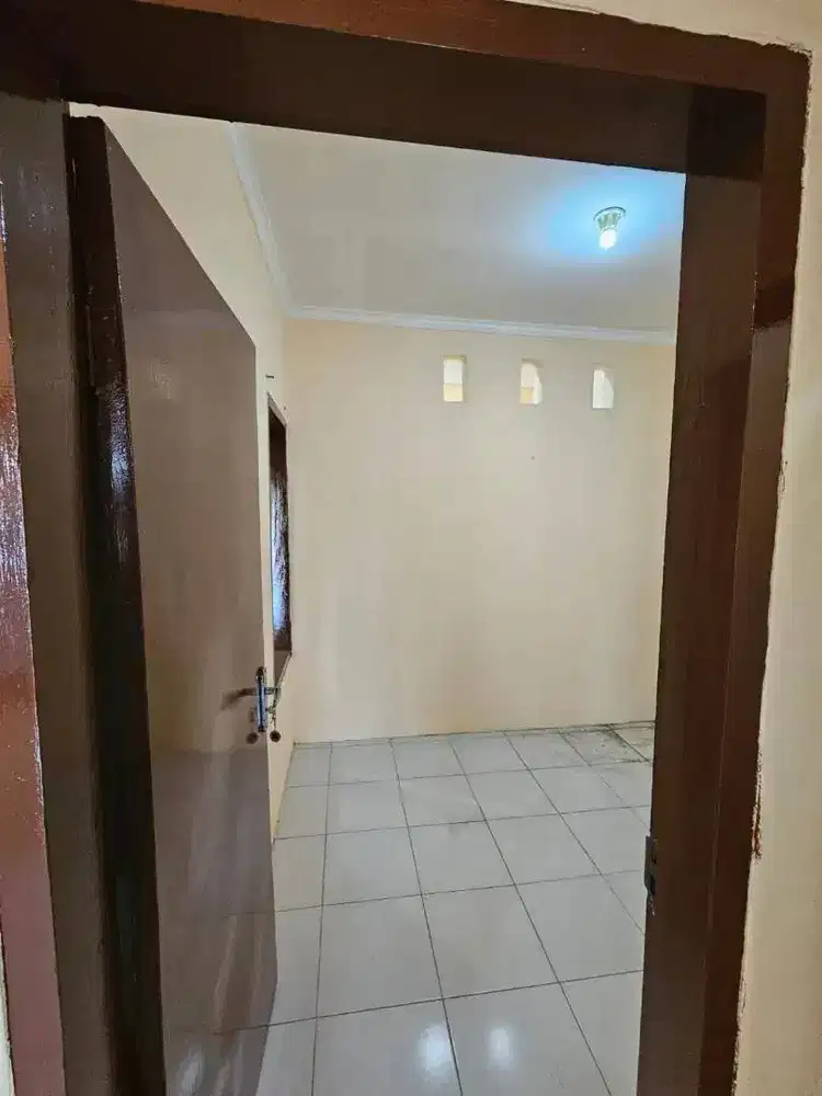 Dijual Rumah Siap huni Perum Greenwood Semarang