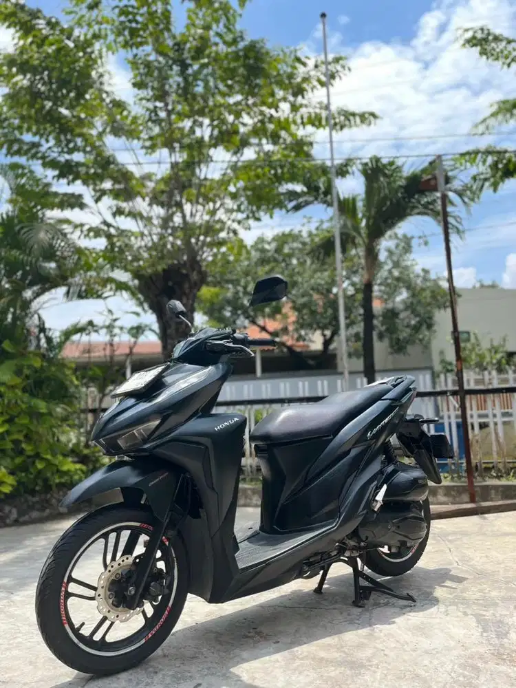 BU VARIO 150 2018 KM RENDAH