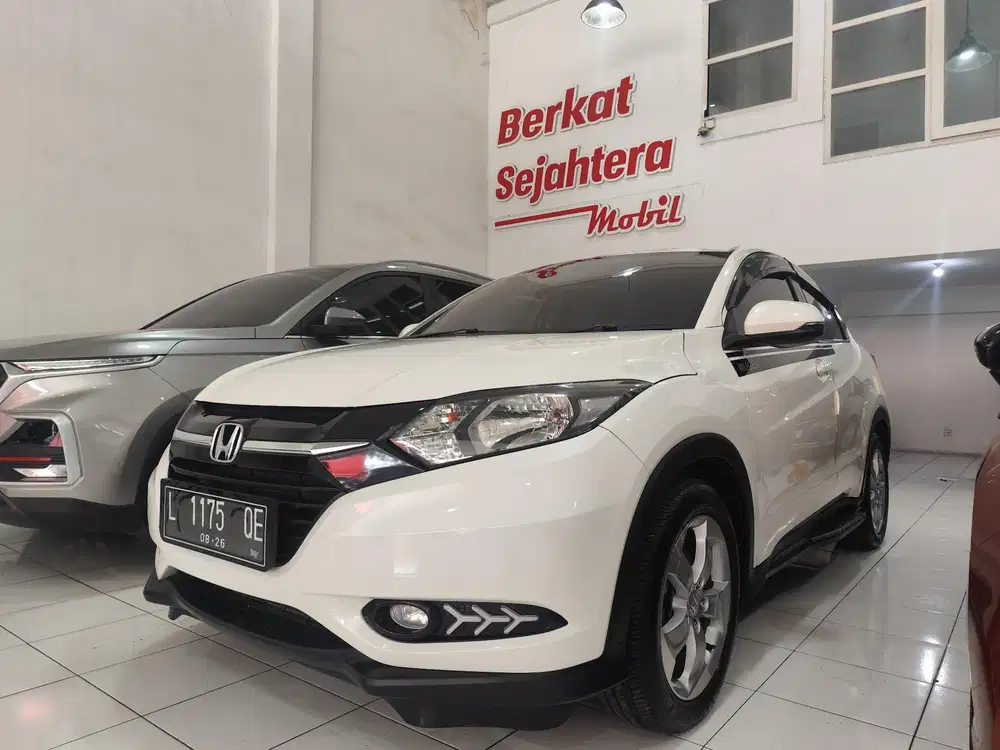 Honda HR-V 1.5 S AT 2016 TDP 10jt