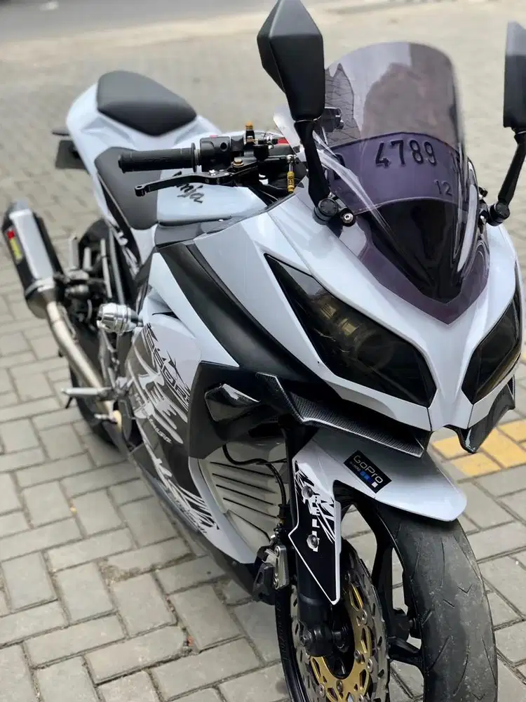 NINJA 250 FI 2012 CBU