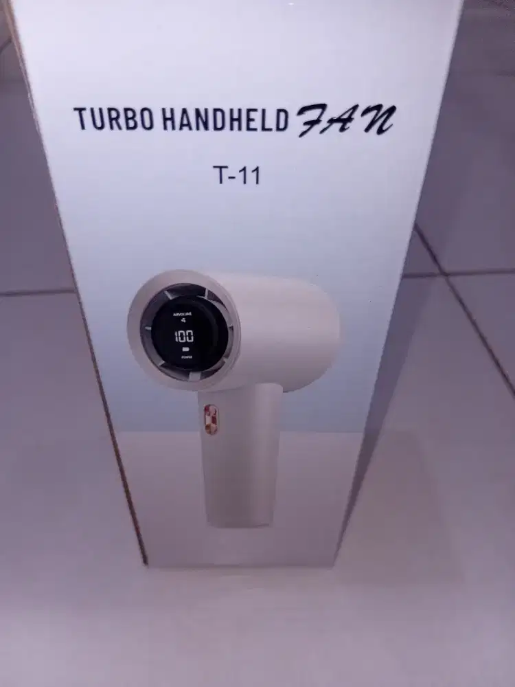 Kipas angin mini portable