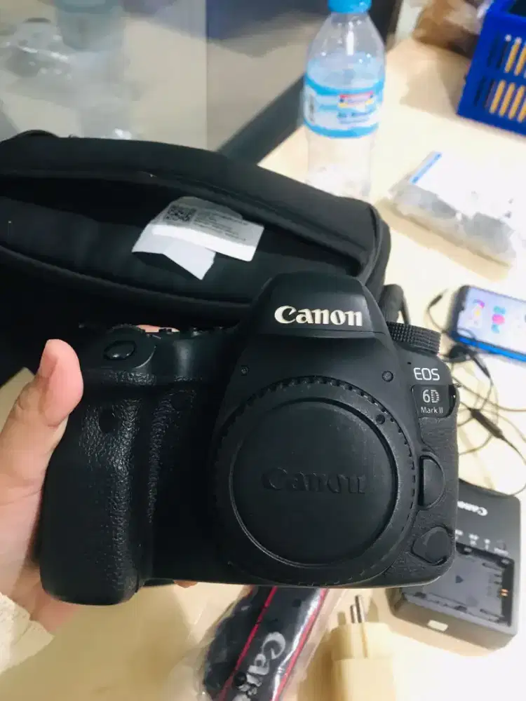 Camera Canon EOS 6D Mark ii Second