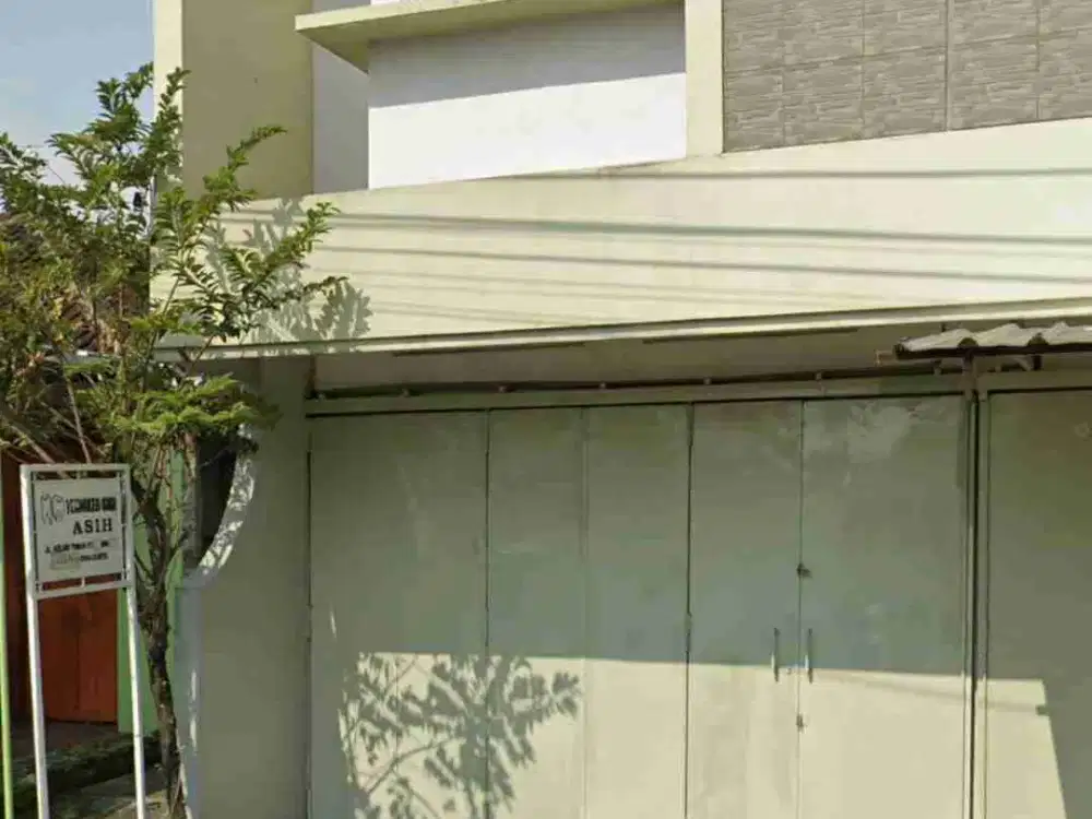 Di sewakan ruko murah lebar 4 x 15 di utara SMA N 5 Solo.