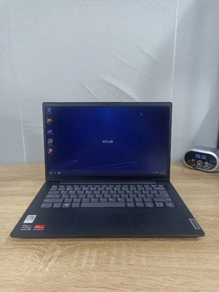 Laptop Lenovo V14 Ryzen 5