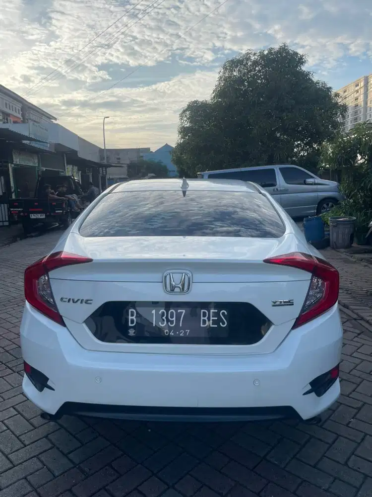 Honda Civic 2018 Bensin