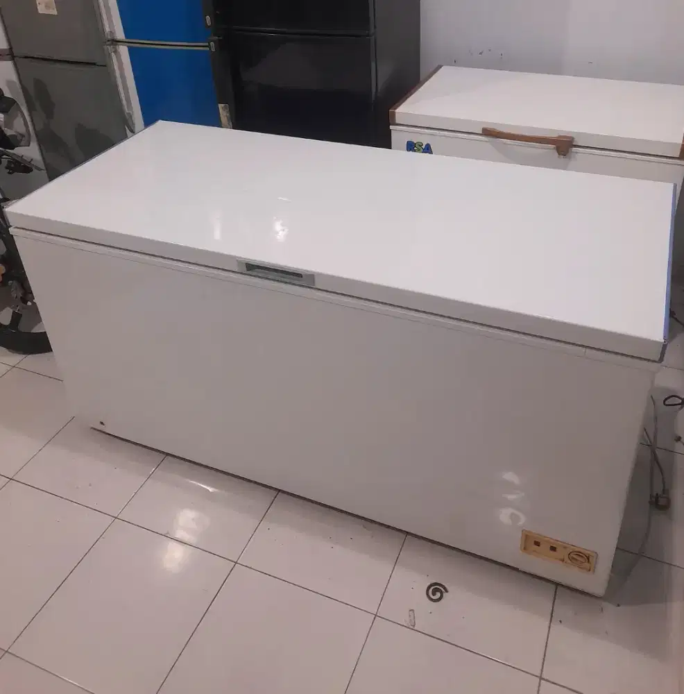 Freezer Box 550 Liter Bosskuuu