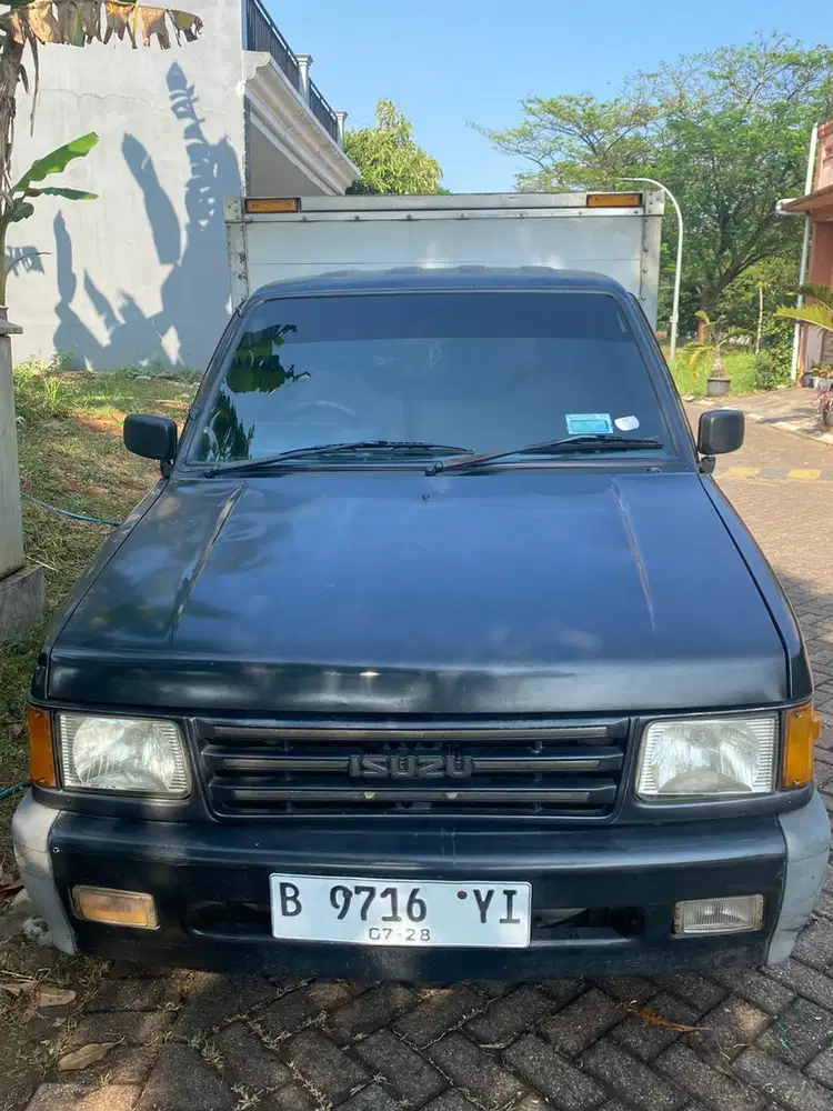 Isuzu Panther box 2008 Diesel
