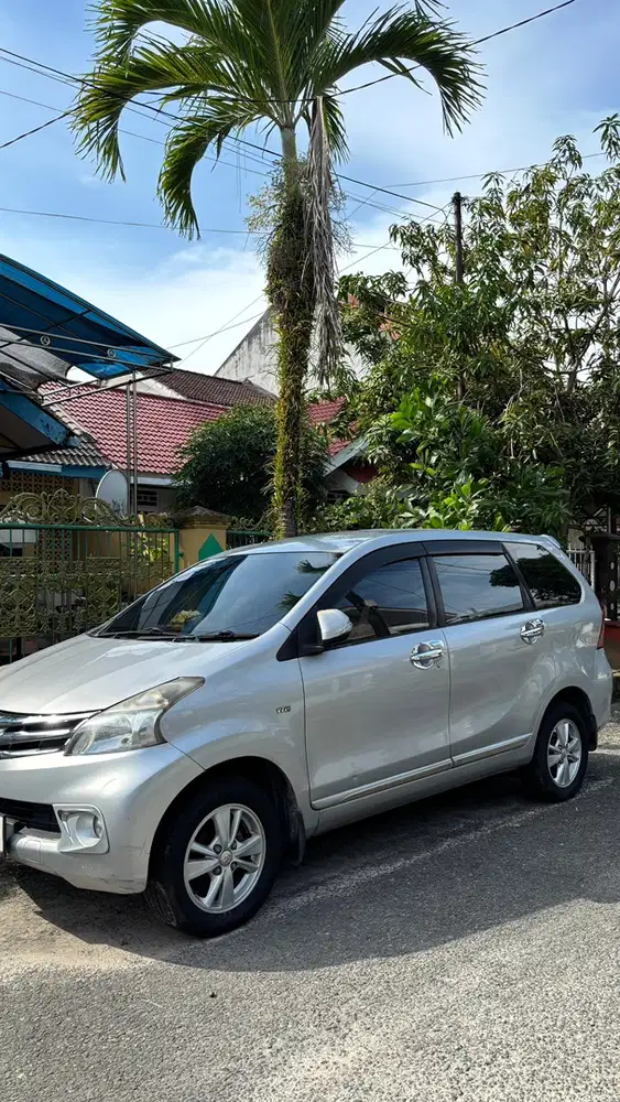 Toyota Avanza 2012 Bensin