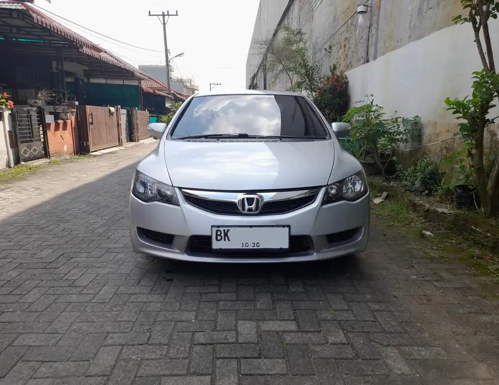 Honda Civic 2010 Bensin