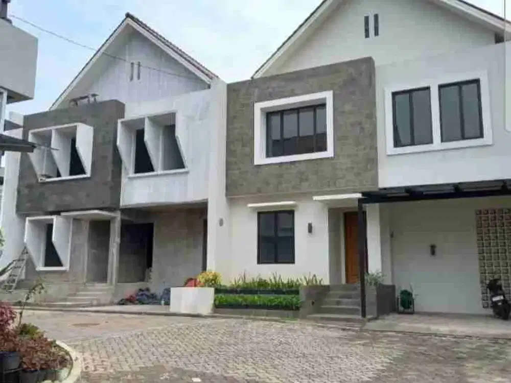 Rumah siap huni dalam cluster di cirendeu