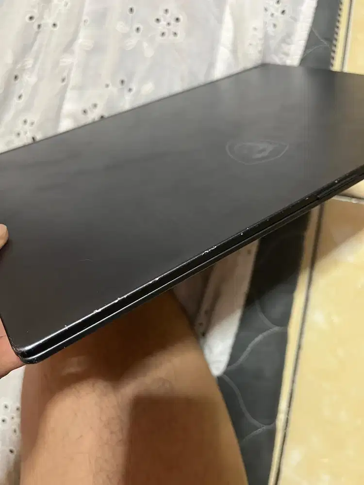 Jual Laptop Bekas Gaming/Design MSI 14B3