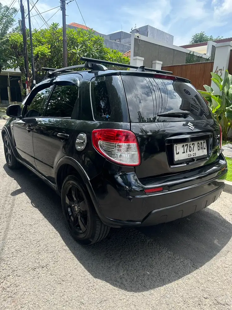 Suzuki SX4 x over x-over matic 2008 low km milik pribadi