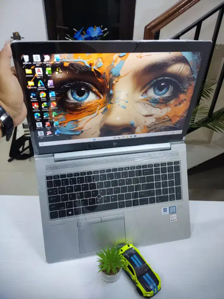 Laptop HP Elitebook 850 G5 RAM 16GB SSD 512GB Full HD SLIM