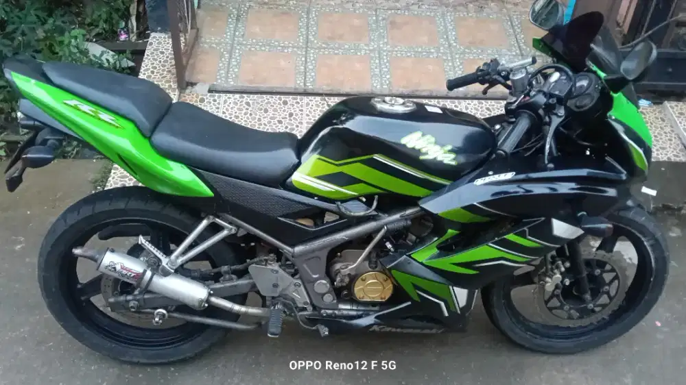 Kawasaki ninja rr 2015 lengkap