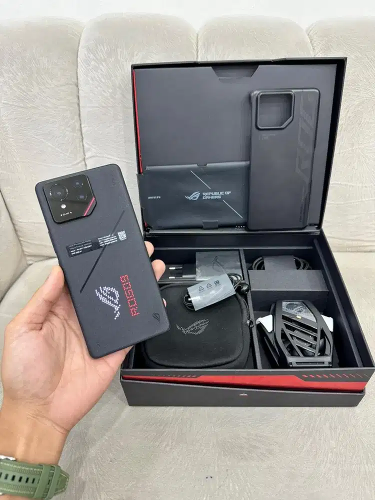 Asus Rog Phone 9 Pro 5G 24/1TB Dan AeroColler Fullset Resmi Mulus