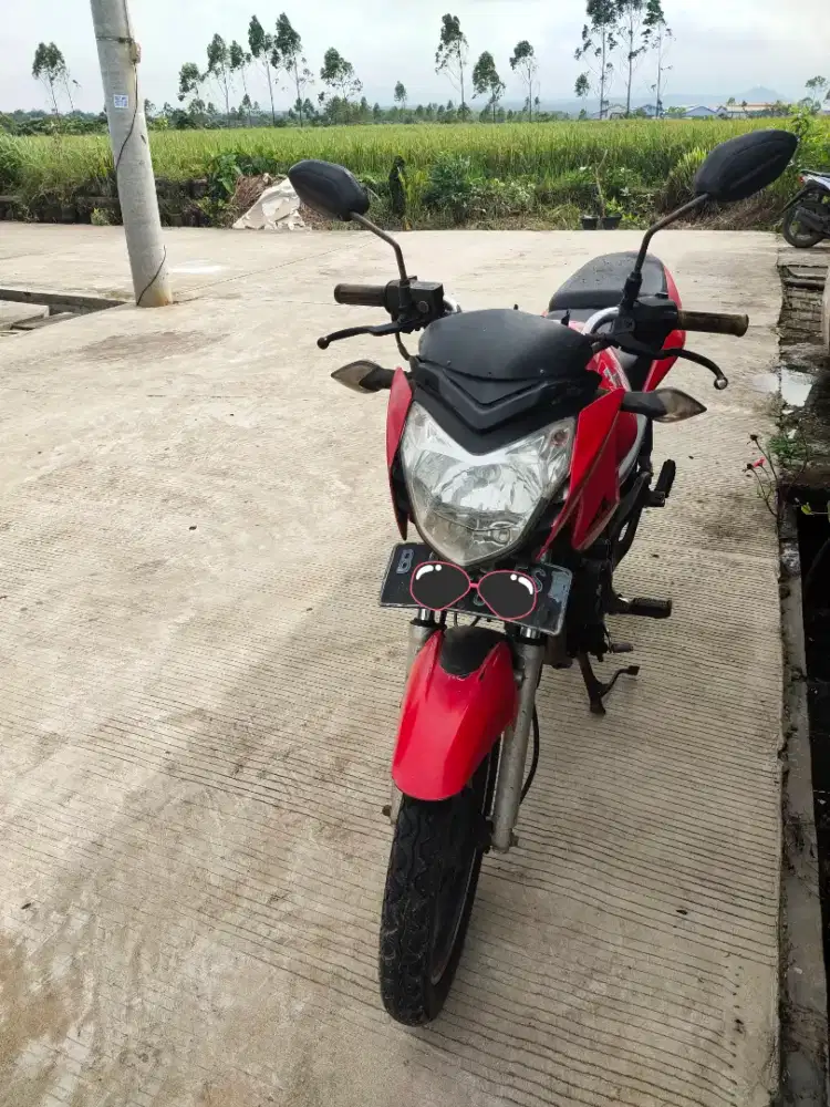 Motor Pulsar 135 CC LS MT / 2010