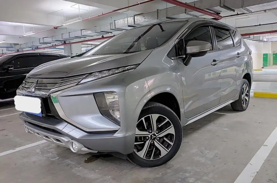 DP MURAH Mitsubishi Xpander 1.5 Sport Bensin-AT 2019 Abu CYVMD