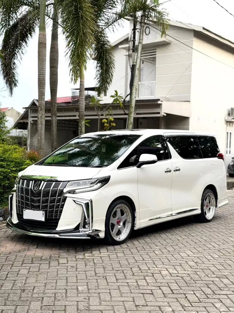Toyota Alphard G Metic 2016