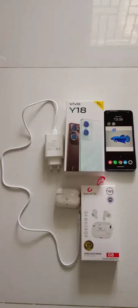 DIJUAL HP VIVO Y18 RAM: 4/64 GB+TWS BLUETOOH GALACTIC G8