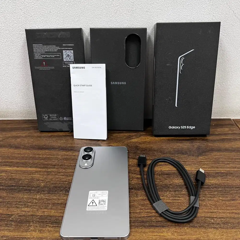 Samsung s25 edge sein 12/512 fullset no minus garansi on sd May 2026