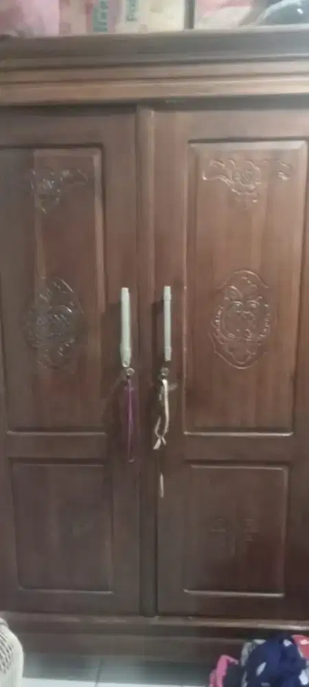 LEMARI KAYU JATI 2 PINTU