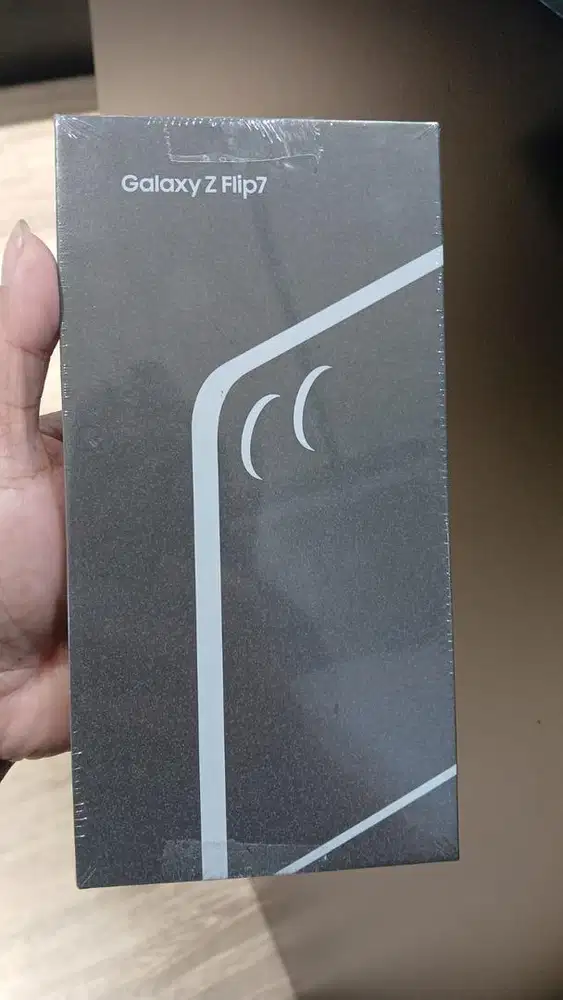 Samsung Galaxy Zflip 7 12/256 navy