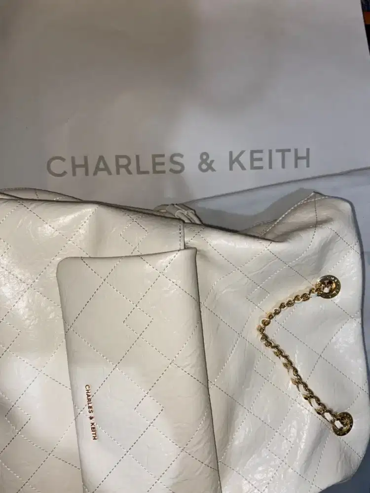 Tas Ransel Charles Keith
