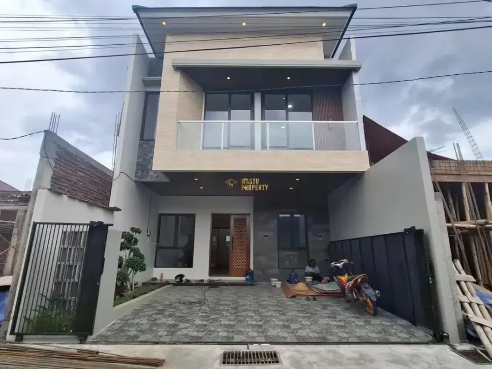 RUMAH SIAP HUNI, 2 LANTAI DEKAT JALAN GITO GATI, SLEMAN