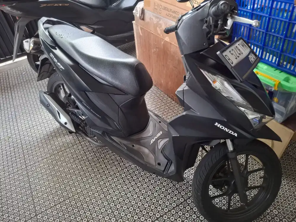 Honda beat CBS ISS Deluxe 2022