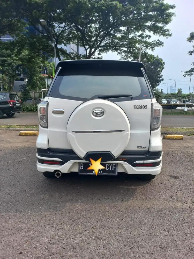 Daihatsu Terios 2015 Bensin