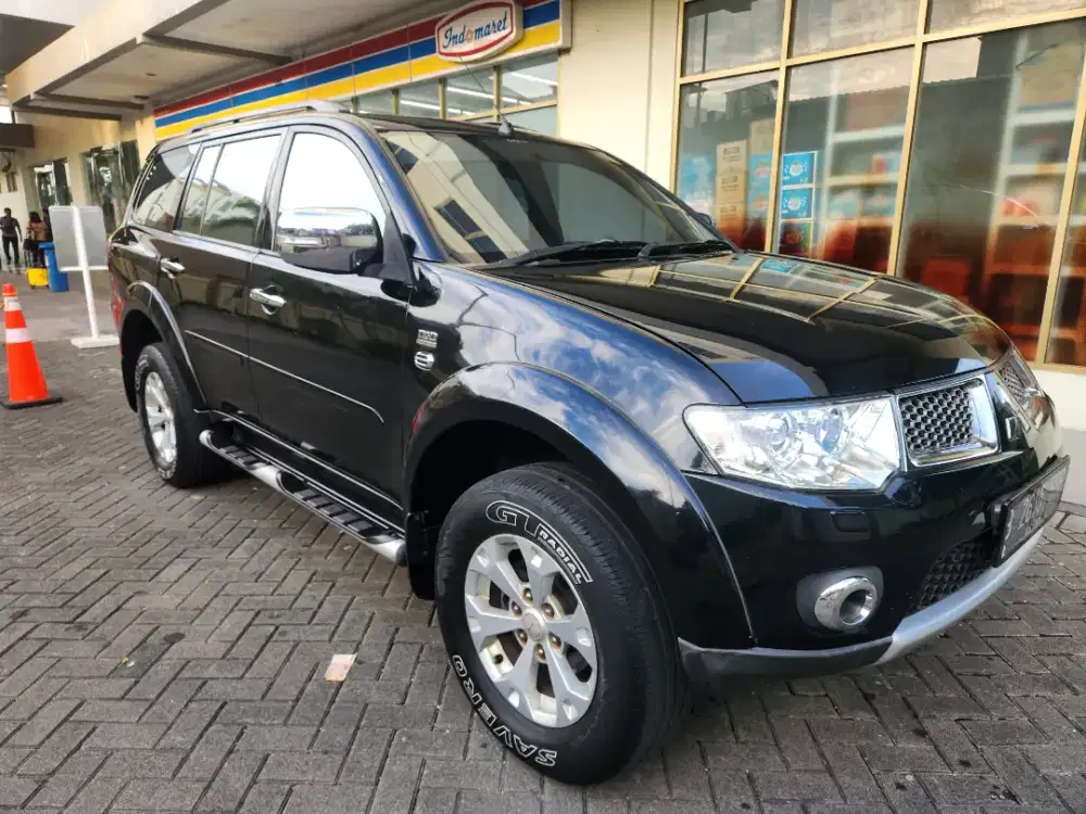 PAJERO. DAKKAR. AT.  12