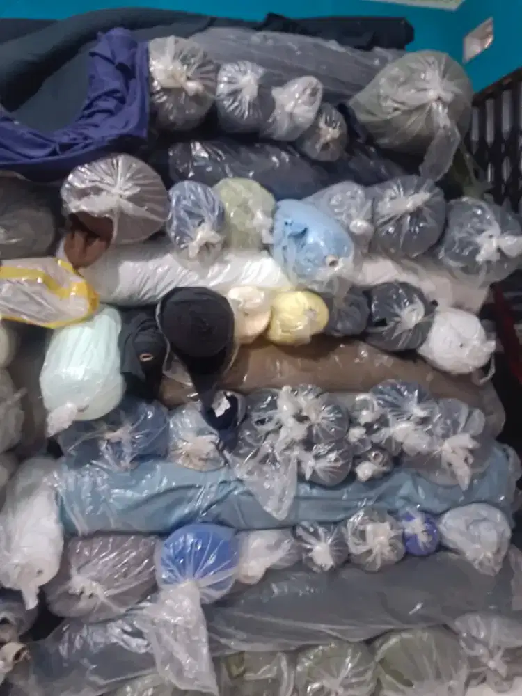 Jual Take All semua Kain:Bahan Billabong,RipRolan,Lakos,Place,Bebyteri