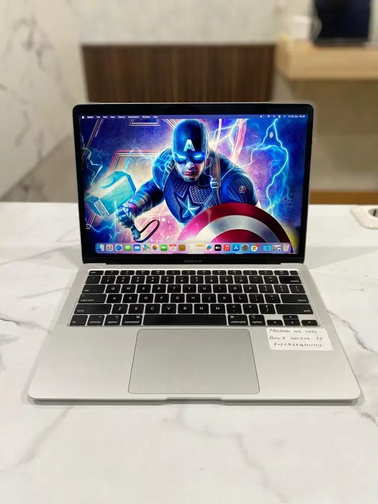 MacBook Air 2020,i5,8/256 GB