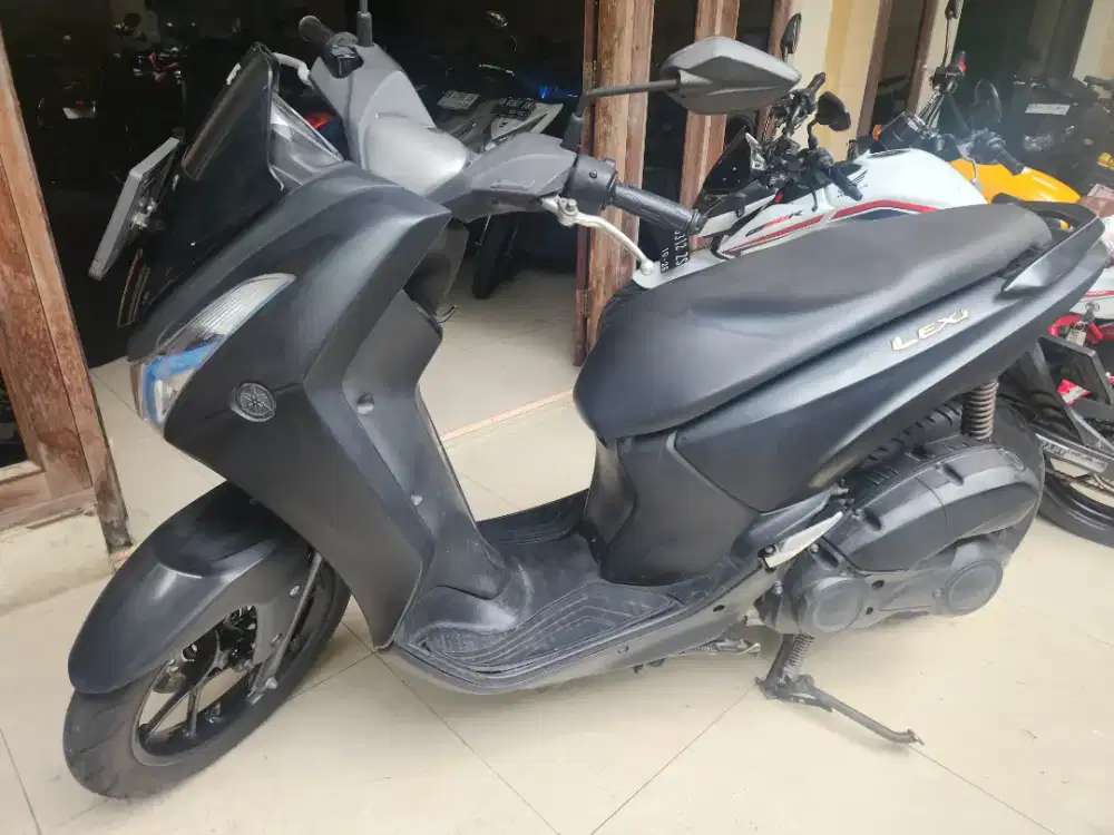 Lexi hitam doff 2021 awal Gbm bisa tunai atau kredit