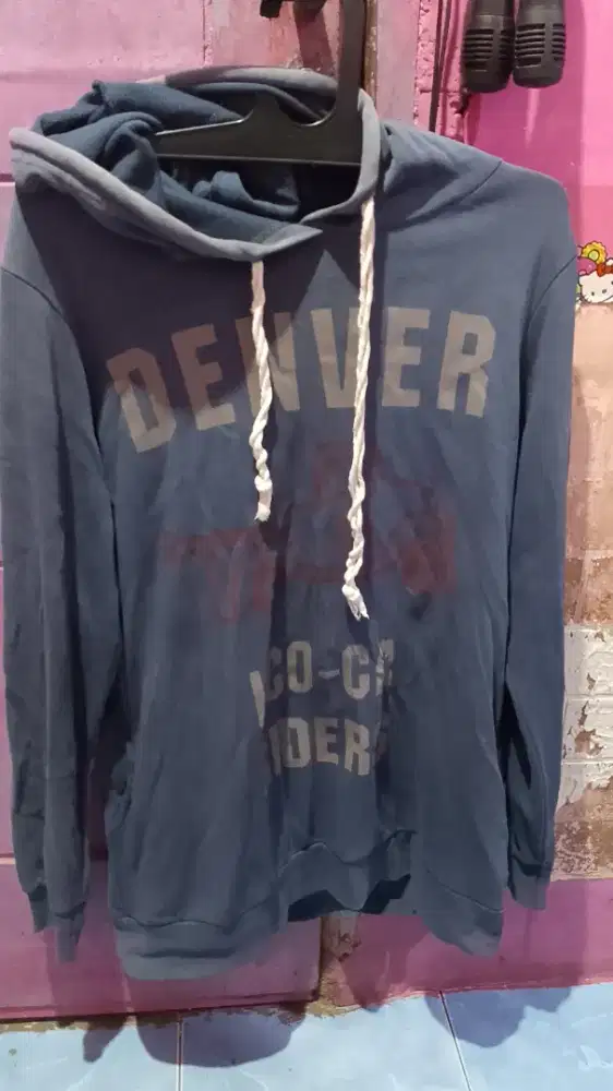 Jaket Hoodie sweater LD L XL Rp 50 rbu aja